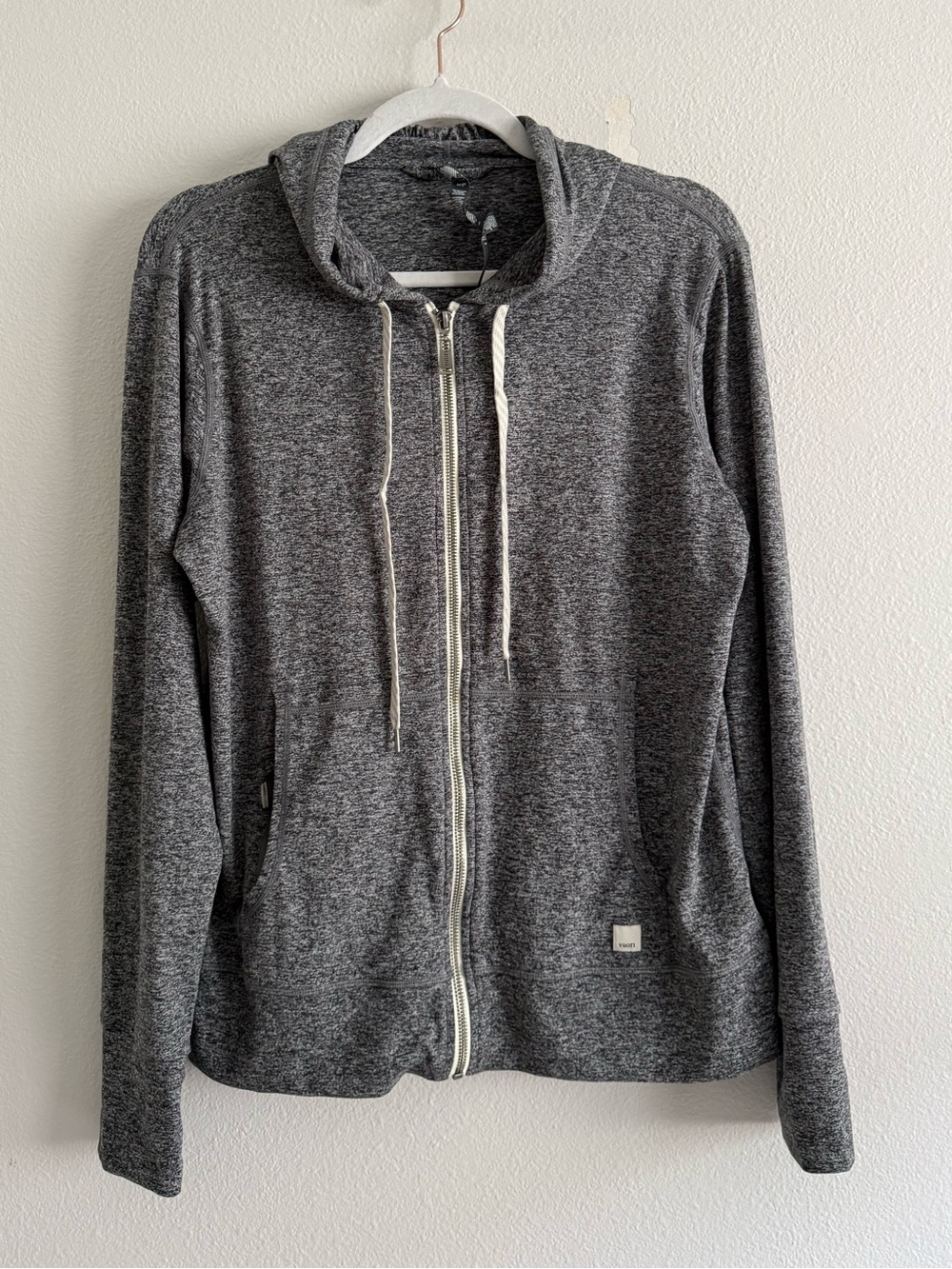 Vuori Halo Performance Hoodie Charcoal Grey Women's Size L